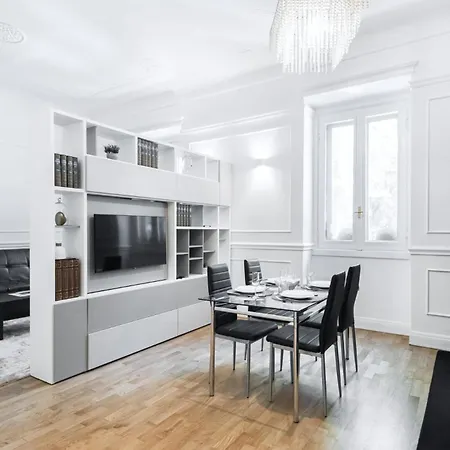 Easylife - Monolocale In Sant'ambrogio Apartment *