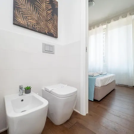 The Rent - Cozy Close To Navigli Mailand