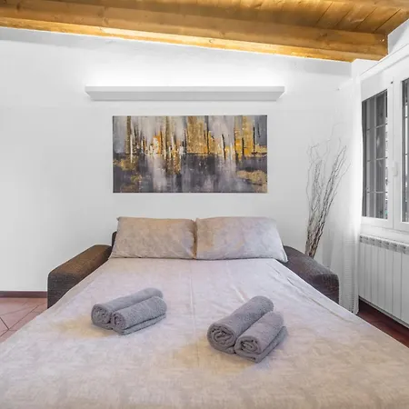 Tar5 -20 Minutes From Duomo- Design-elegant *