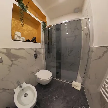 Appartement N&ghomesweethome Gogh Elegante E Confortevole