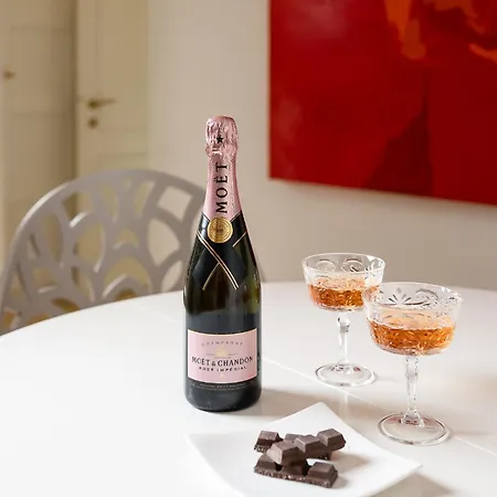 Apartament Allegroitalia Penthouse Montenapoleone Mediolan