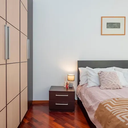 아파트 Xenia - Luxury In The Centre Of