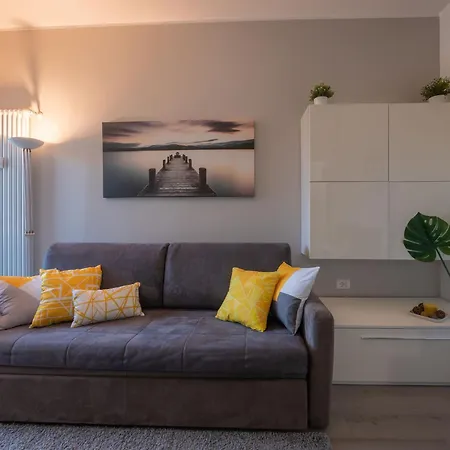Xenia - Modern, Quiet And Cozy Milano
