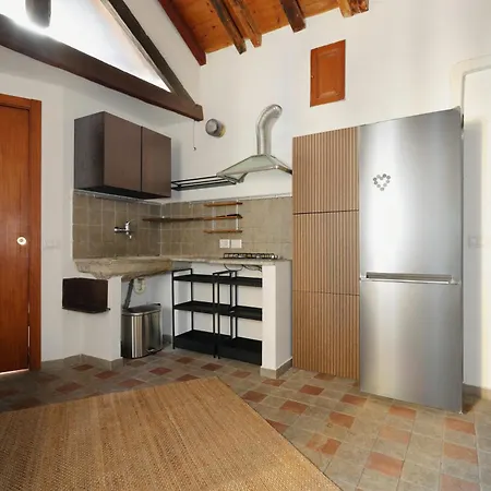 Navigli Flat Torricelli Milan