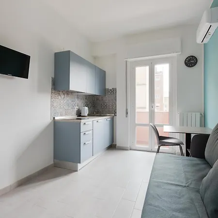 公寓 Abbiategrasso - Bocconi - Monolocale Con Cucina