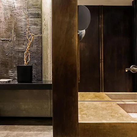 Straf, Milan, A Member Of Design Hotel 4*
