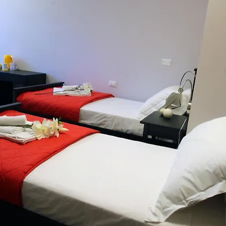 Milanorooms Bacone Self Check-in بيت ضيافة ميلان