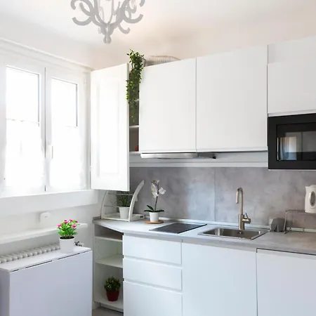 Apartamento Commenda White *