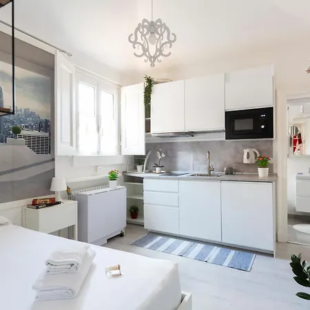 Commenda White * Milão