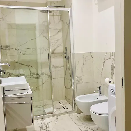 Sky View -porta Nuova- 2 Con Balcone Daire Milano