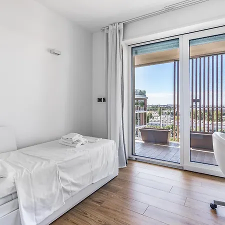 公寓 Penthouse Terrace Piranesi 4pax Wifi 米兰