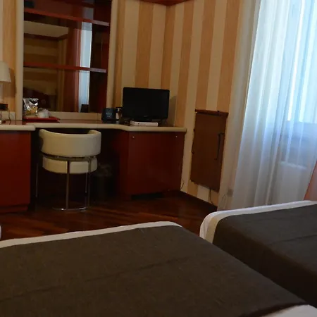 Metro 3* Milan