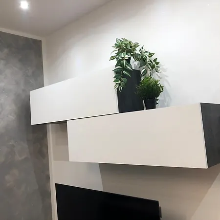 N&ghomesweethome Canova Accogliente - Affari