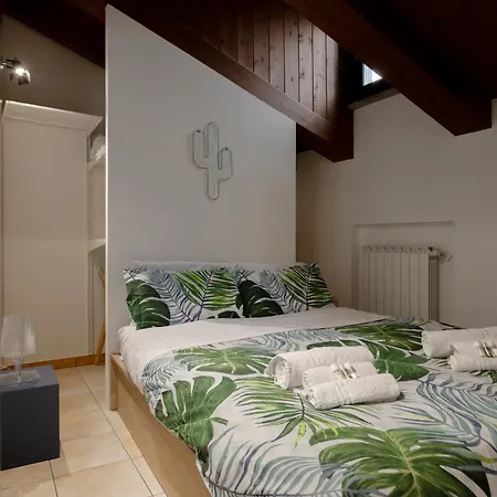 - Martesana Easy House * Милан