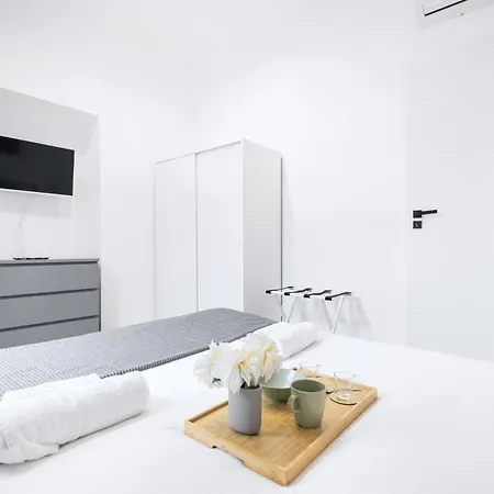 Easylife - - Monza 112 - Loreto Апартаменты