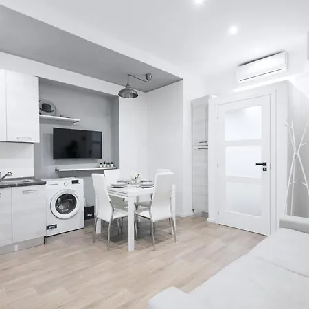 Апартаменты Easylife - - Monza 112 - Loreto *