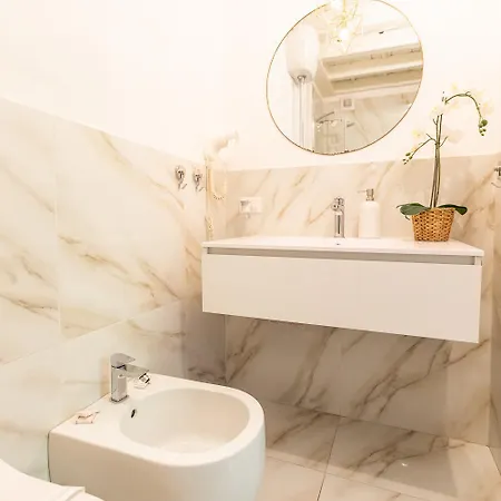 شقة - Alzaia Naviglio Grande ميلان