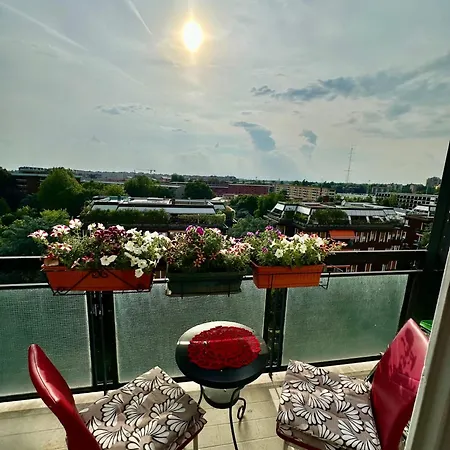 Apartment Difronte A San Siro *