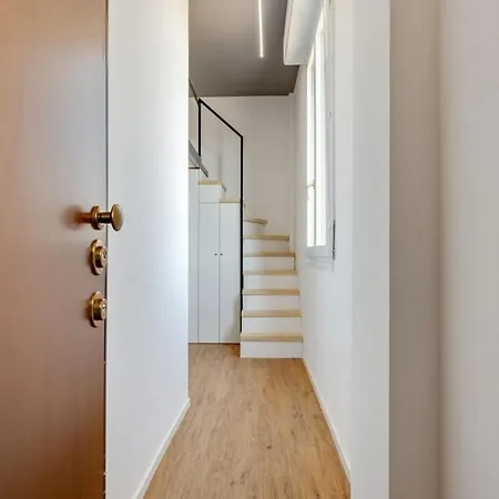 Homeby, Cozy Penthouse Milán