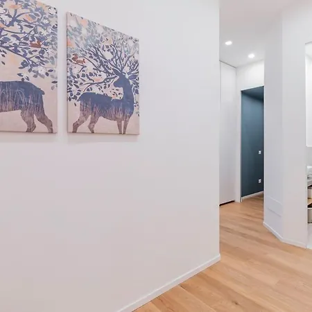 Homeby, Casa Isella Milán