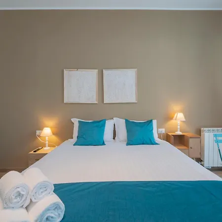 Xenia - Luminous In Citylife