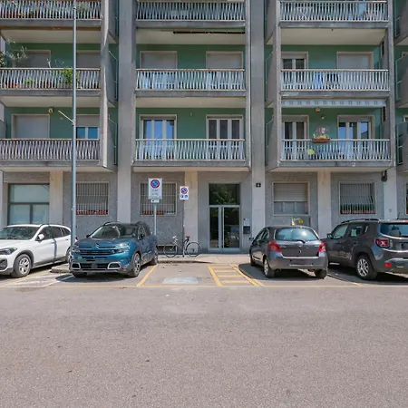 Xenia - Luminous In Citylife Apartamento Milán