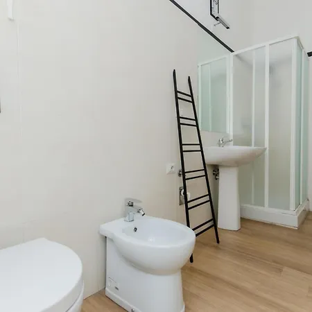 Homestay Blue Milan