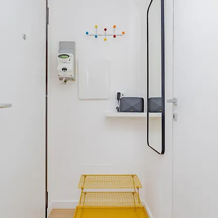 Comfy & Chic Near Universita Iulm & Famagosta-ideal For Work *