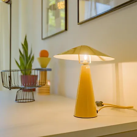 Lejlighed Comfy & Chic Near Universita Iulm & Famagosta-ideal For Work *