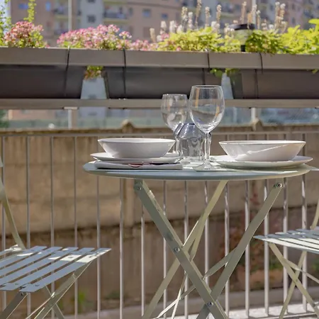 Comfy & Chic Near Universita Iulm & Famagosta-ideal For Work * Milano