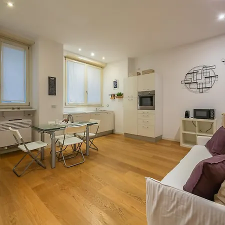 Santa Sofia Apartment *