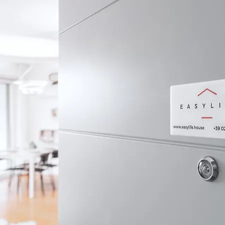 Easylife-appartamento Con Terrazzo In Porta Romana Appartamento
