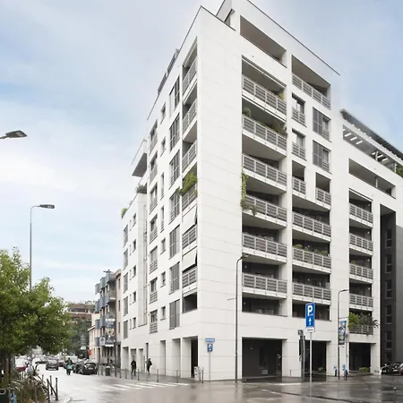 Appartamento Easylife-appartamento Con Terrazzo In Porta Romana Milano
