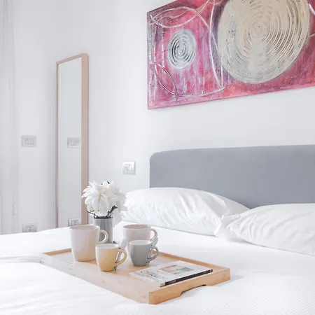Easylife - - Muratori 13 - Porta Romana Lägenhet