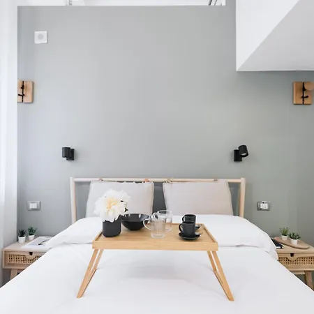 Easylife - Eleganza E Comfort In Loreto Daire Milano
