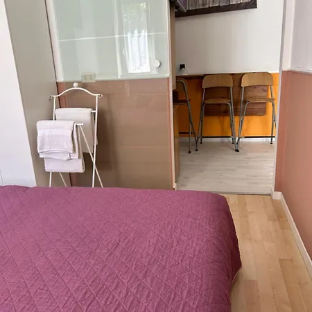 Claudia's In Fieracity&mico&sansiro Apartment