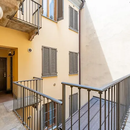 Apartman Ap6 In Zona Duomo Milánó