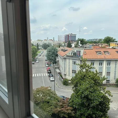 Apartment Repetti Design - 10 Min To Centre & Airport *