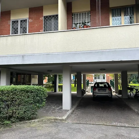 Repetti Design - 10 Min To Centre & Airport *