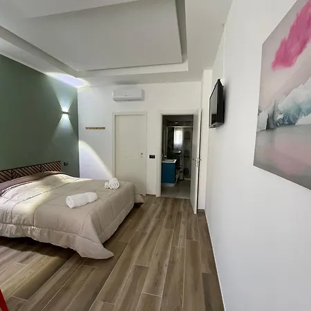 Guest * Milan