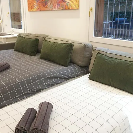 公寓 Pallavicino, 31 - Ampio Loft Con Giardino 米兰