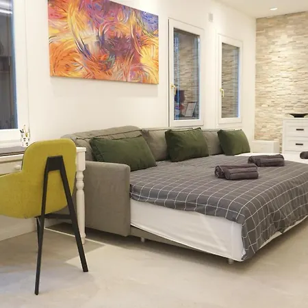 公寓 Pallavicino, 31 - Ampio Loft Con Giardino