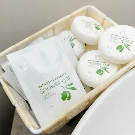 Small House Near The Station アパート *