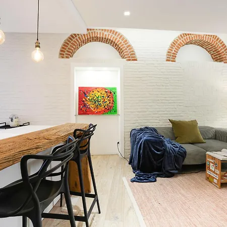 Porta Garibaldi Luxe Apartment