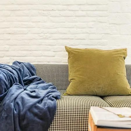 Apartment Porta Garibaldi Luxe Milan