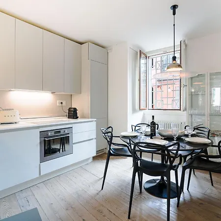 Apartment Porta Garibaldi Luxe