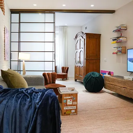 Porta Garibaldi Luxe Apartment *