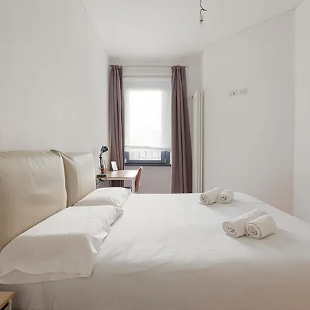 Appartement Darsena Navigli & Porta Genova M2 - Modern Apt!