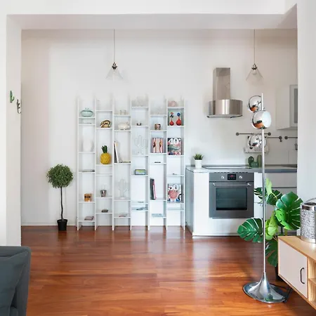 Apartment White & Beauty In Center Mailand