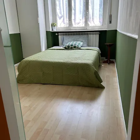 Apartment Claudia's In Fieracity&mico&sansiro